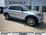 Used 2022 Ford Explorer Limited w/ Equipment Group 301A image 2