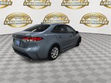 Used 2022 Toyota Corolla LE image 3