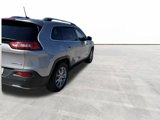 Used 2018 Jeep Cherokee Limited image 3