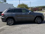 Used 2021 Jeep Grand Cherokee Limited w/ Luxury Group II image 2