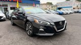 Used 2021 Nissan Altima 2.5 SV image 2
