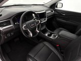 Used 2023 GMC Acadia SLT w/ Preferred Package image 2