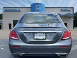 Used 2019 Mercedes-Benz E 300 4MATIC image 4