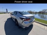 Used 2024 Toyota Camry SE image 5