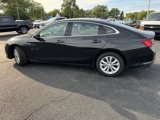 Used 2023 Chevrolet Malibu LT image 2