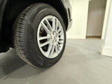 Used 2011 Land Rover Range Rover HSE image 5