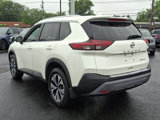 Used 2021 Nissan Rogue SV image 4