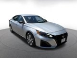 Used 2024 Nissan Altima 2.5 S image 3