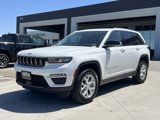 Certified 2023 Jeep Grand Cherokee Limited image 2