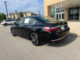 Used 2016 Honda Accord Sport image 2
