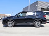 Used 2023 Subaru Forester Premium image 2