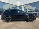 Used 2022 Volkswagen Tiguan SE R-Line image 4