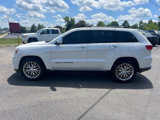 Used 2018 Jeep Grand Cherokee Summit image 2