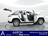 New 2025 Jeep Grand Cherokee Laredo X image 3