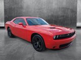 Used 2019 Dodge Challenger SXT image 3