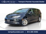 Used 2023 Chrysler Voyager LX image 1