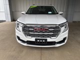 Used 2023 GMC Terrain Denali image 2