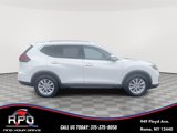 Used 2018 Nissan Rogue SV image 6