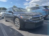 Used 2022 Volkswagen Jetta S image 2