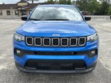 New 2025 Jeep Compass Latitude image 3