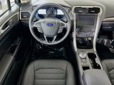 Used 2017 Ford Fusion SE w/ Fusion SE Technology Package image 3