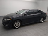 Used 2014 Toyota Camry SE image 2