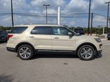 Used 2018 Ford Explorer Limited w/ Equipment Group 301A image 2