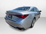 Used 2019 Toyota Avalon Limited image 5