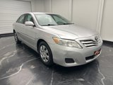 Used 2011 Toyota Camry LE image 2