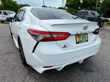 Used 2018 Toyota Camry SE image 3