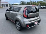 Used 2018 Kia Soul ! image 3