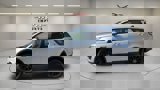 Used 2017 Land Rover Discovery Sport SE image 3