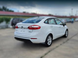 Used 2016 Ford Fiesta SE image 5