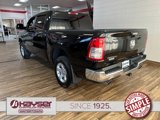 Used 2019 RAM 1500 4x4 Crew Cab image 3