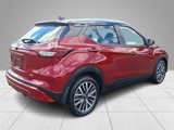 Used 2021 Nissan Kicks SV image 3