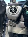 Used 2018 Toyota Corolla LE image 3