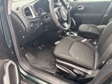 Used 2021 Jeep Renegade Sport image 5