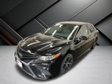 Certified 2020 Toyota Camry SE image 2