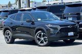 Used 2025 Chevrolet Trax RS w/ Driver Confidence Package image 2