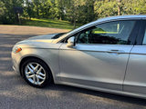 Used 2015 Ford Fusion SE w/ Equipment Group 202A image 3