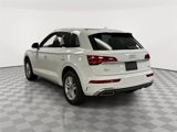 Used 2022 Audi Q5 2.0T Premium w/ Convenience Package image 4