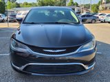 Used 2017 Chrysler 200 Limited Platinum w/ Comfort & Convenience Group image 4
