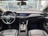 Used 2018 Buick Regal Essence w/ Driver Confidence Package #1 image 5