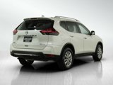 Used 2018 Nissan Rogue SV w/ Premium Package image 5