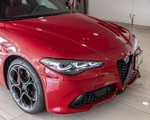 Used 2024 Alfa Romeo Giulia Veloce image 3