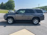 Used 2018 Toyota 4Runner SR5 Premium image 4
