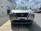 Used 2023 Nissan Rogue SV image 2
