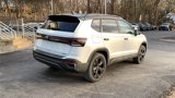 New 2025 Volkswagen Taos SE image 5