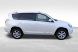 Used 2014 Toyota RAV4 EV image 3