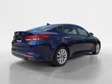 Used 2018 Kia Optima S image 3